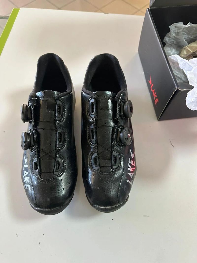 karbonové tretry značky lake 