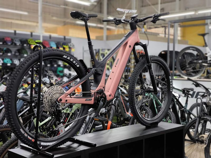 !!!Nový!!! SCOTT Patron 920, Bosch 5.gen, 800wh, 100nm, vel.M a L