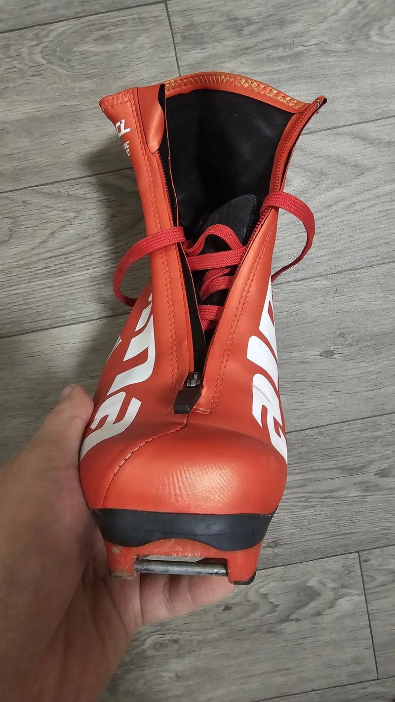 boty na běžky Alpina ECL vel. 42 klasický styl