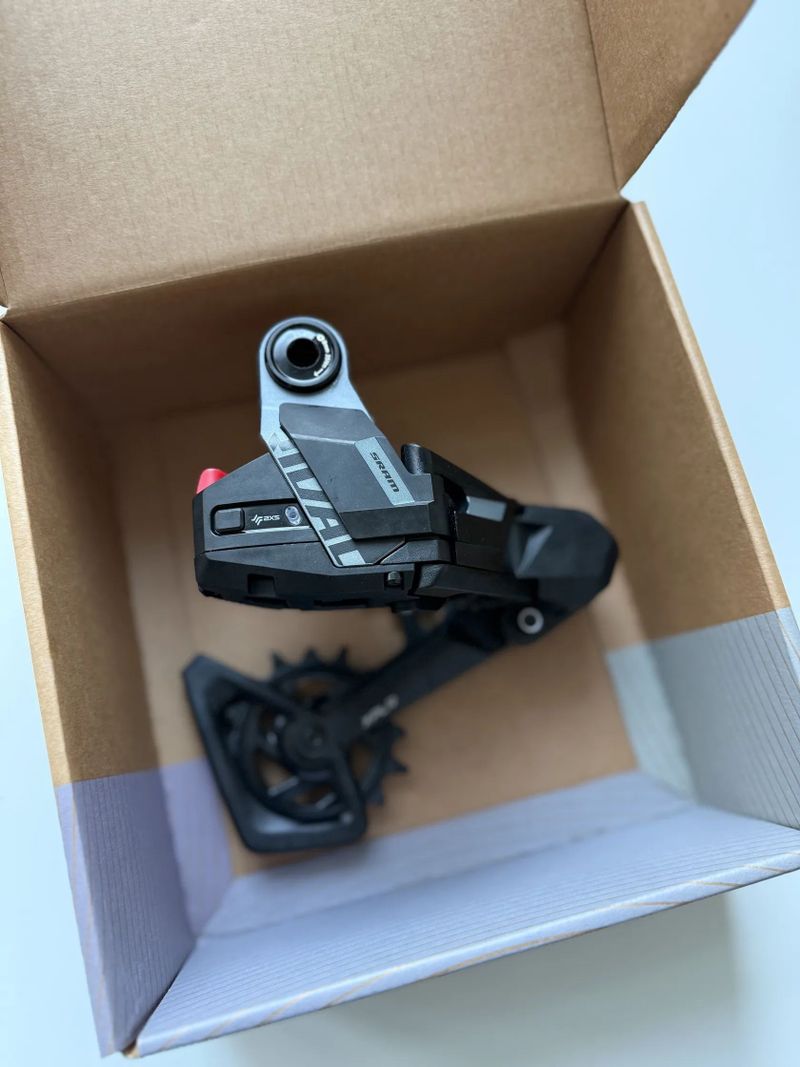 Sram Rival XPLR AXS E1 přehazovačka 1x13