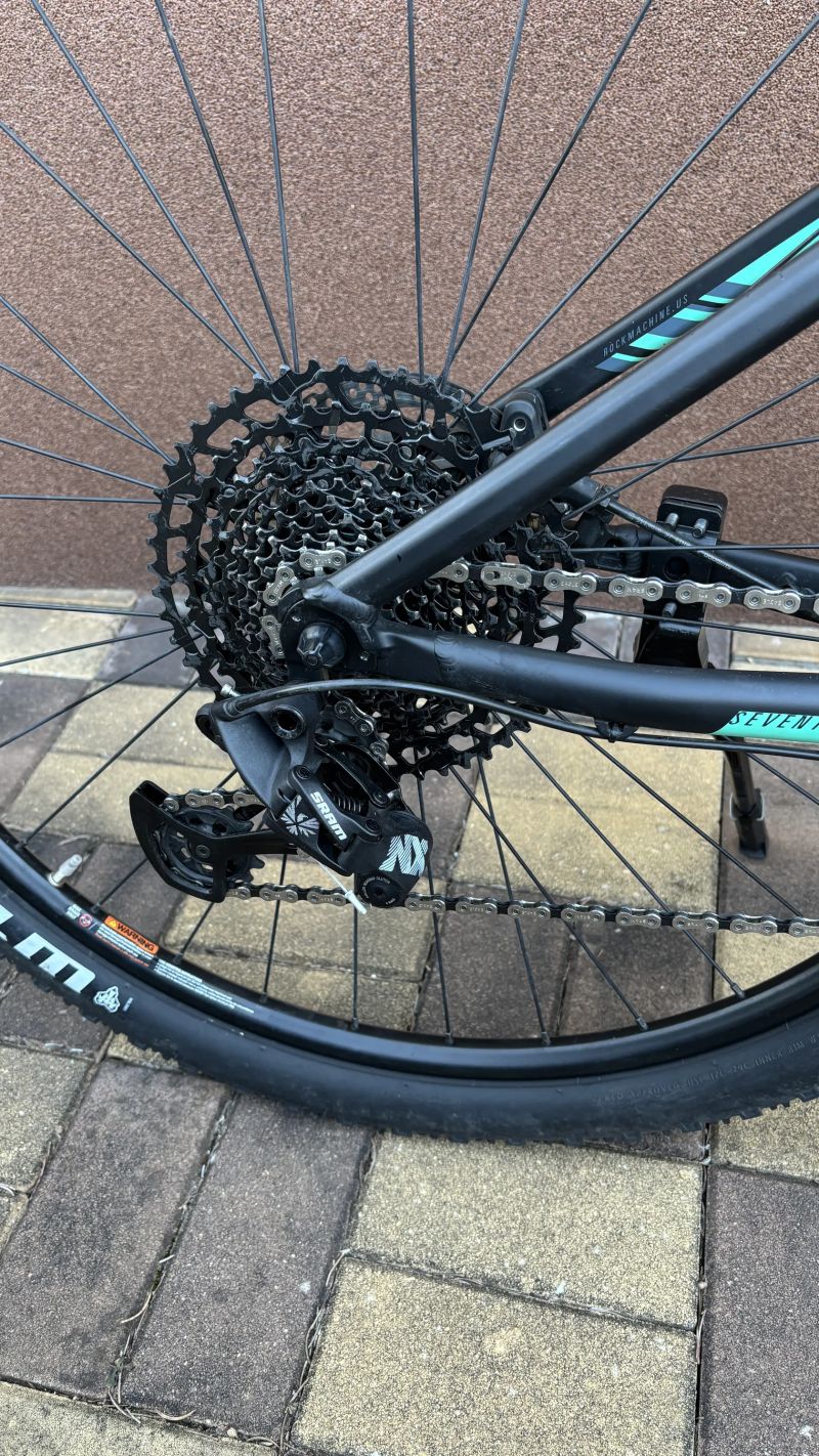 Rock Machine Catherine 60-29 M