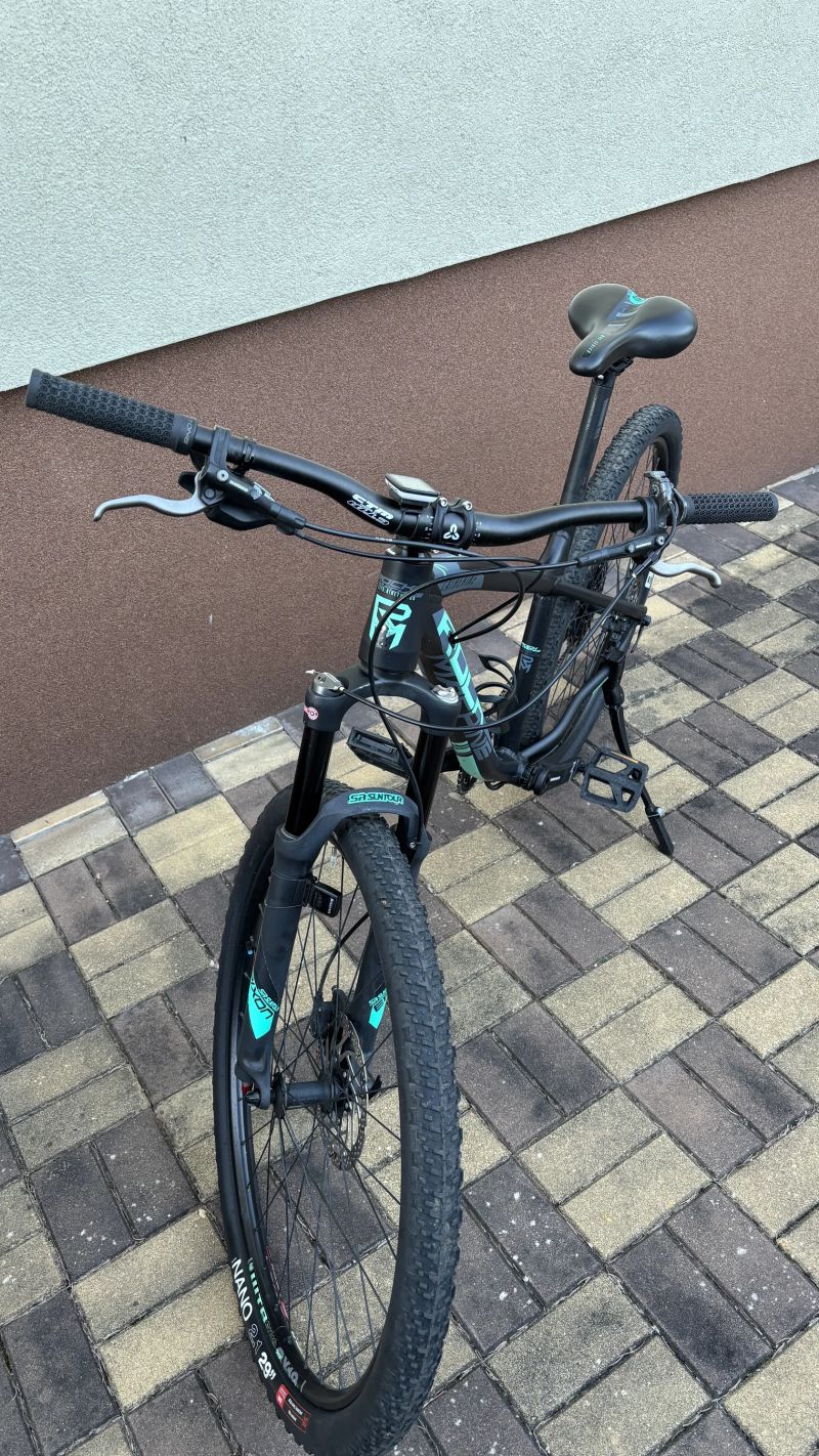 Rock Machine Catherine 60-29 M