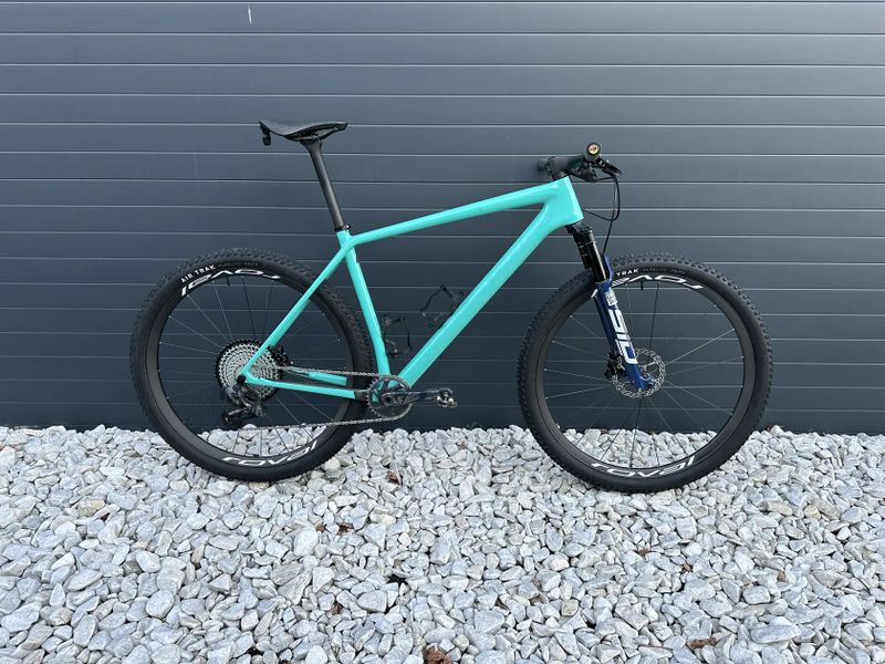 Horské kolo Specialized Epic HT, vel. XL, 7,9kg