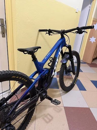 Trek Slash Project One 2023 M/L