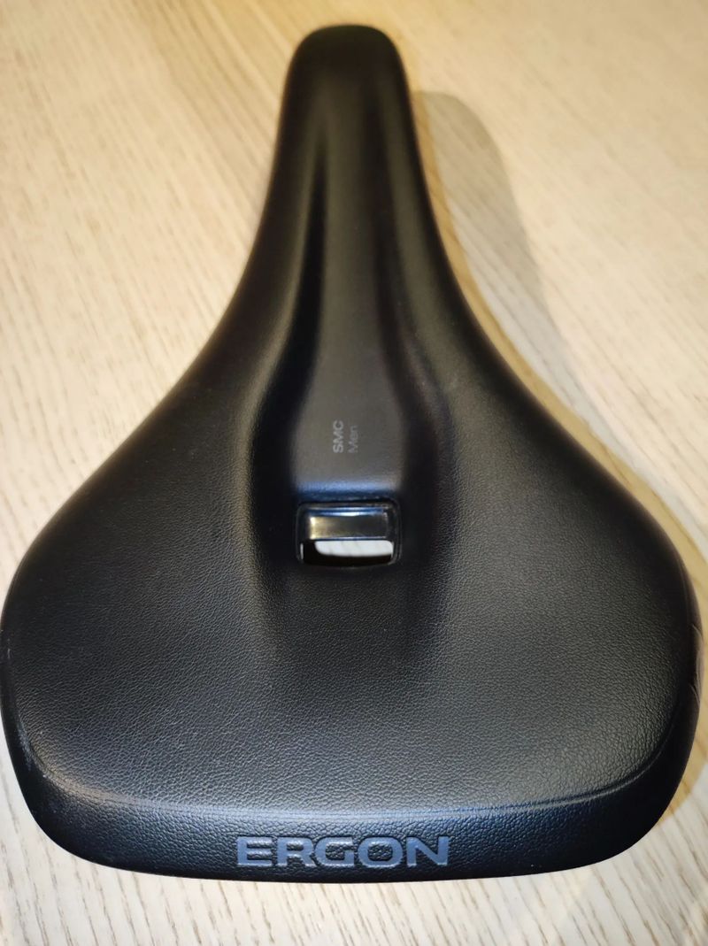 Sedlo Ergon, cena včetně dopravy.