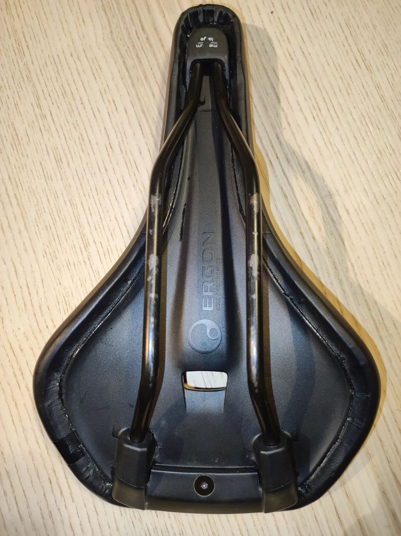 Sedlo Ergon, cena včetně dopravy.