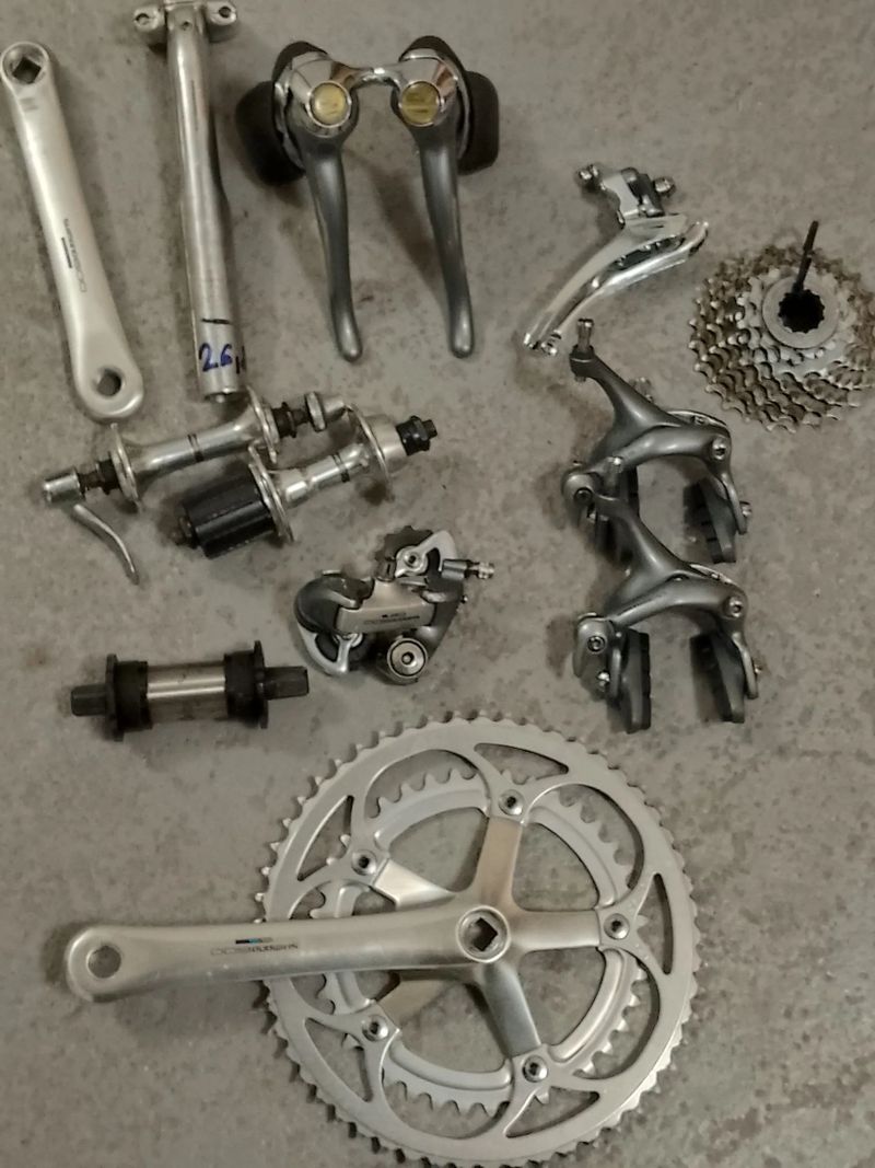 Sada Shimano 600 Tricolore 8st. 