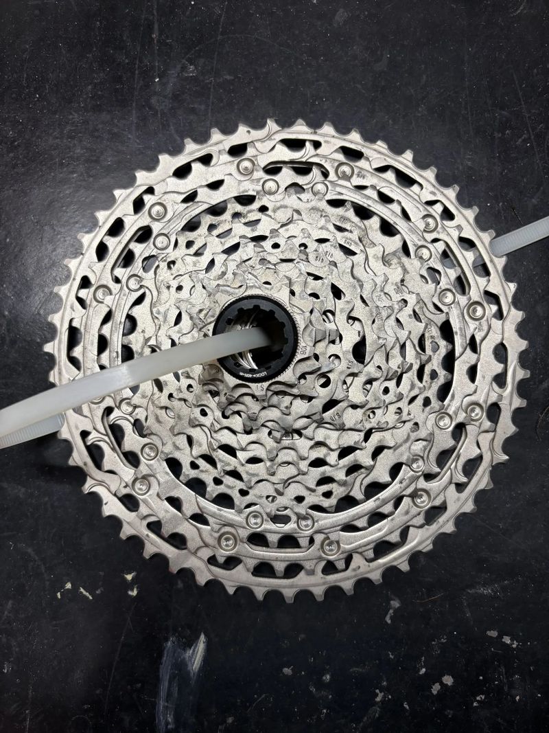 Shimano Deore 12 / hazka řazení kazeta