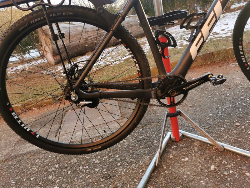 Custom bike hybrid 29" vel. L