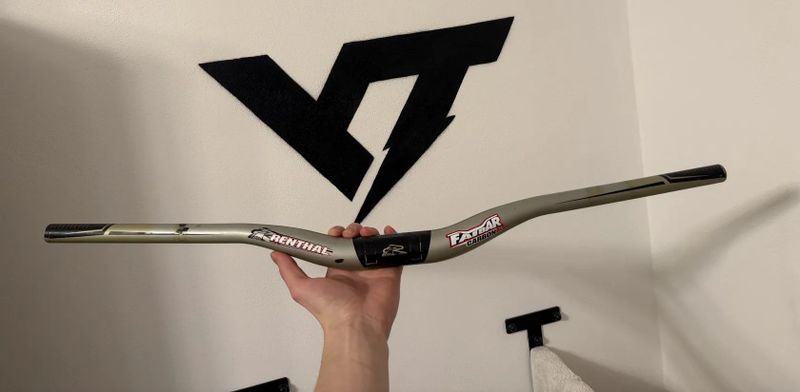 Řidítka Renthal Fatbar Carbon 35 / 800