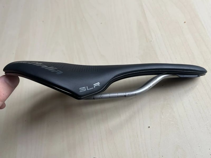Selle Italia SLR Boost Superflow TI316 145 mm