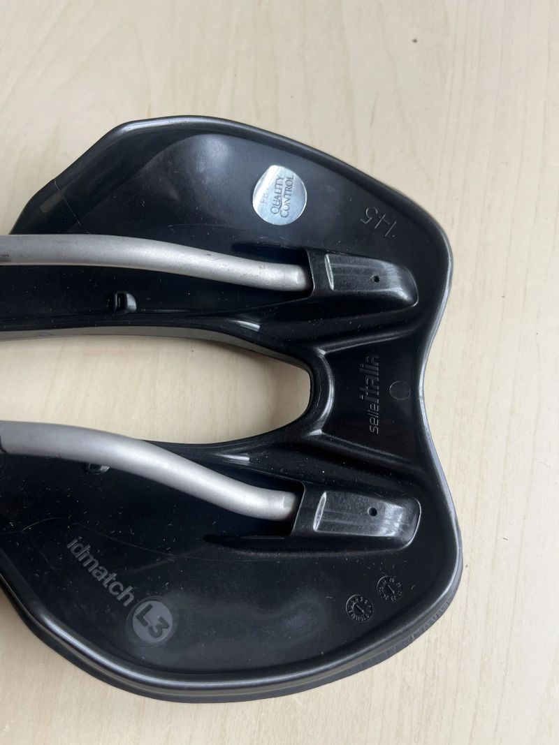 Selle Italia SLR Boost Superflow TI316 145 mm