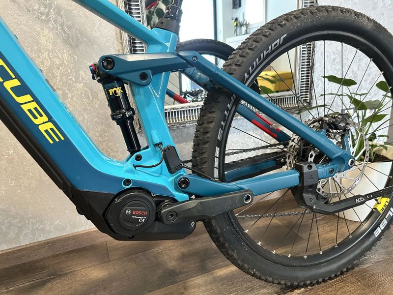 Cube Stereo Hybrid 140 HPC SL 625w