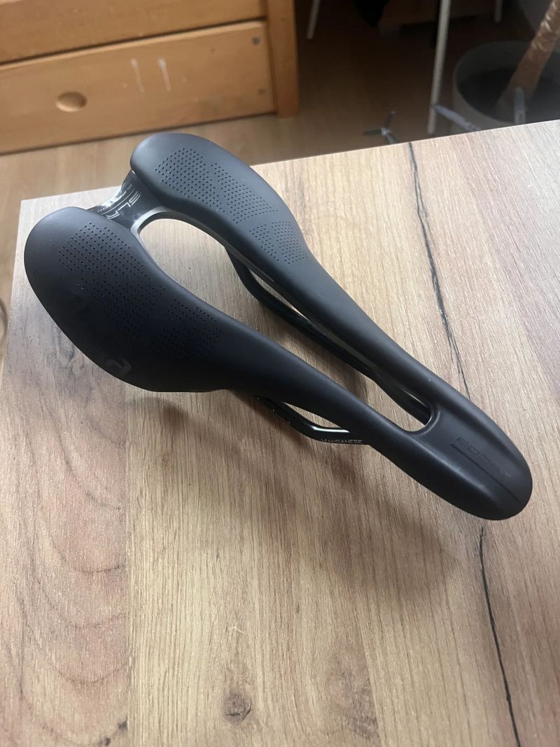 Selle Italia Superflow SLR 130 mm