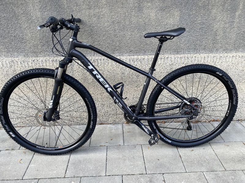 Trek Dual Sport 4 2018 rám 17.5"