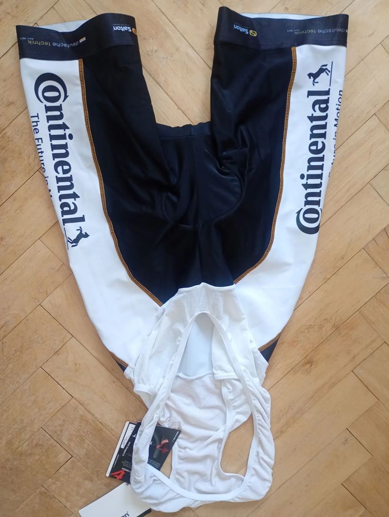 cyklistické kraťasy