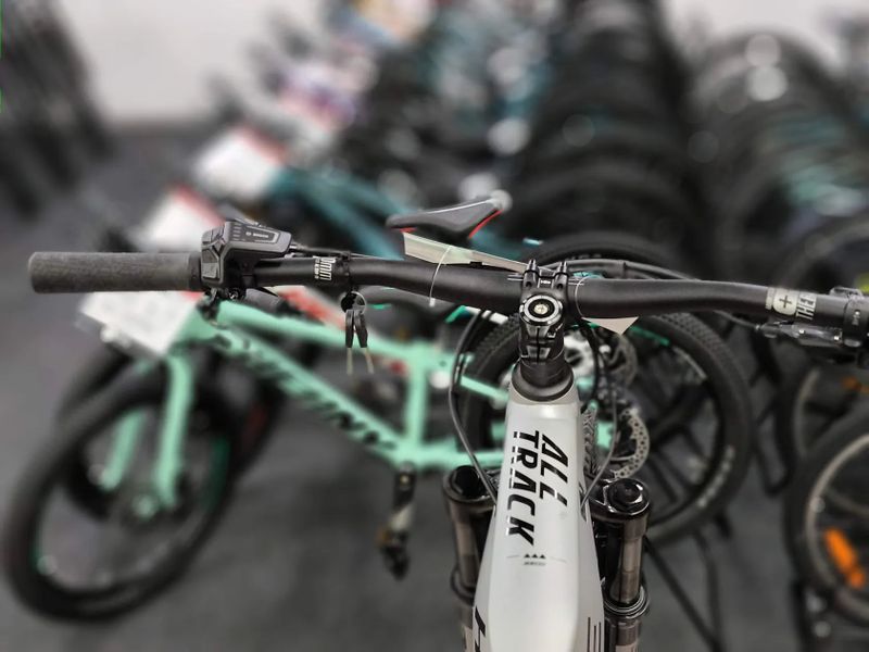 !!!NOVÝ!!! Haibike ALLTRACK 9 29", Bosch CX4 Smart, 750Wh, vel. M