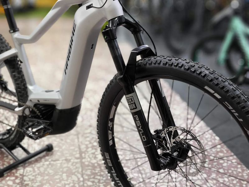 !!!NOVÝ!!! Haibike ALLTRACK 9 29", Bosch CX4 Smart, 750Wh, vel. M