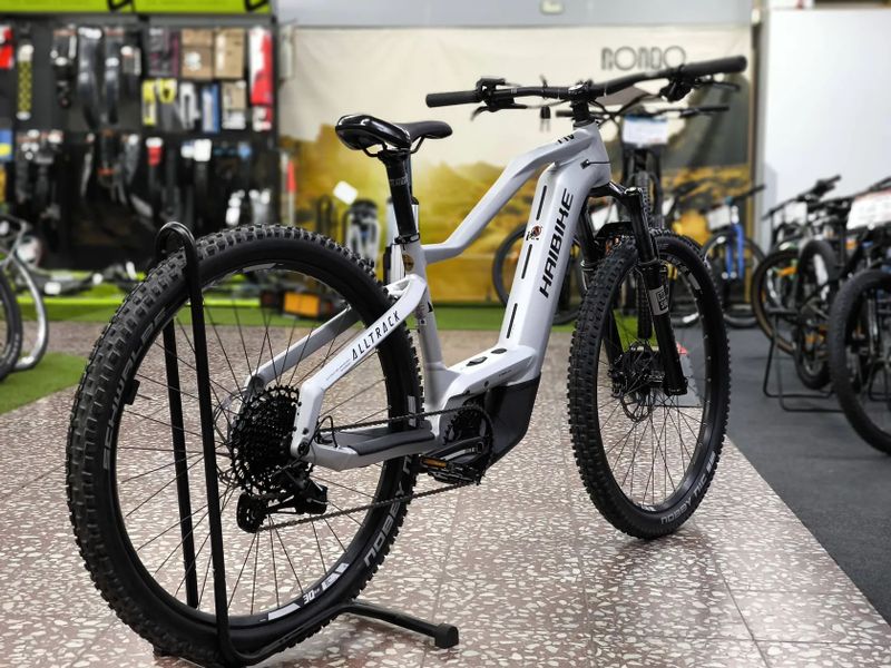 !!!NOVÝ!!! Haibike ALLTRACK 9 29", Bosch CX4 Smart, 750Wh, vel. M