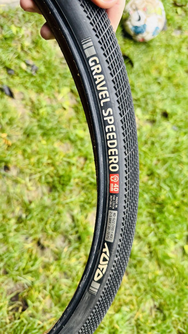 Gravel plášť TUFO SPEEDERO, bezdušový - černý