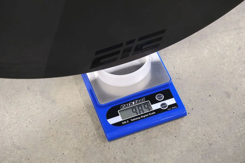 Nový zadní disk EIE Carbon 12x142 mm - ZLEVNĚNO