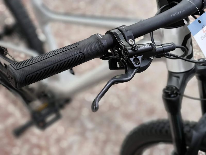 !!!NOVÝ!!! SCOTT Spark 970 silver, Rock Shox Judy 130mm, vel. L