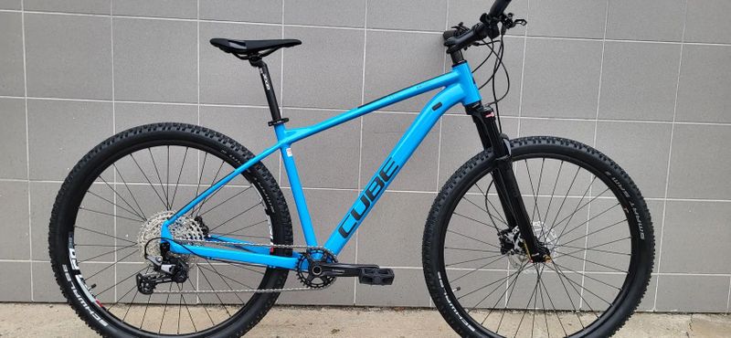Cube 29" VÝBAVA SHIMANO DEORE 1x12 vel.20"