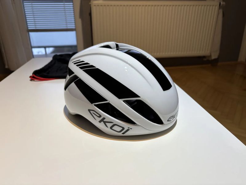 Aero helma Ekoi AR 14