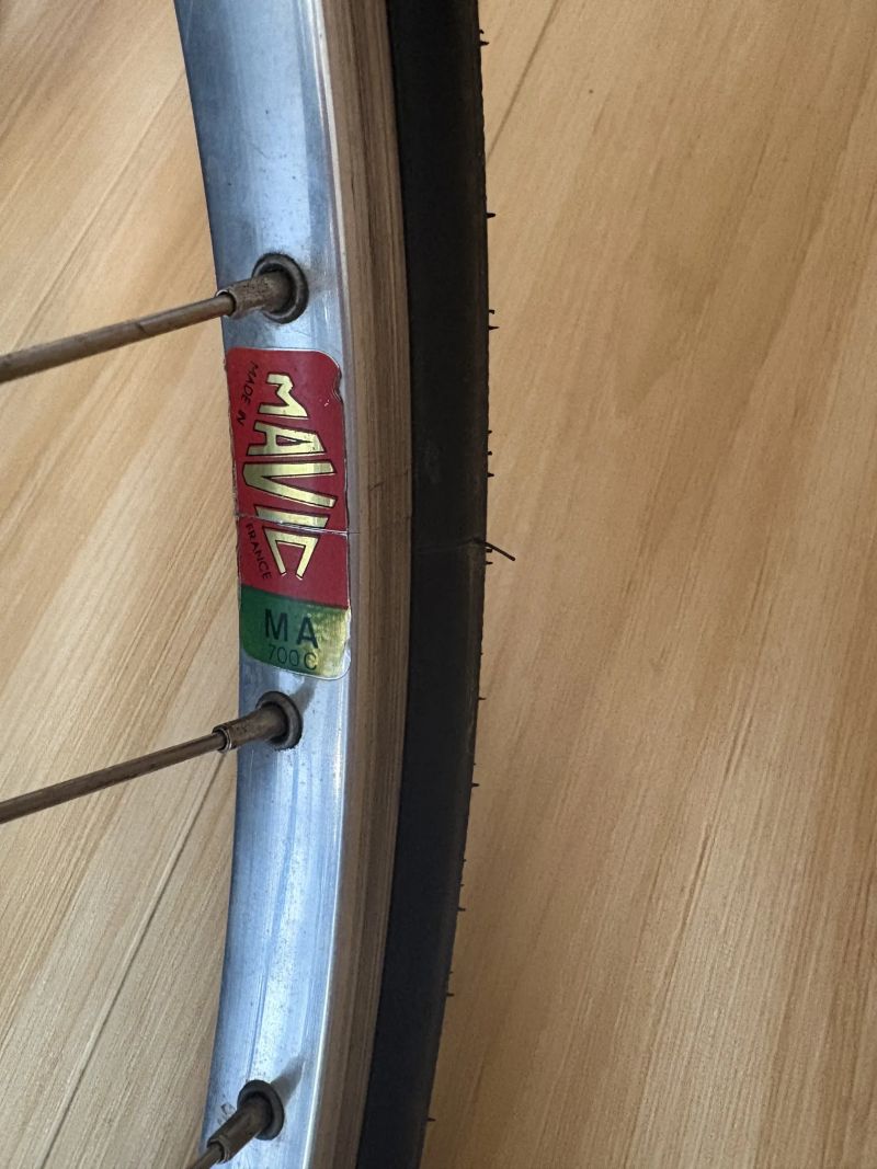 Vintage silniční kolo PEUGEOT (cca 1979–1981)