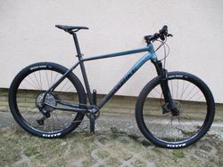 Nové 29" kolo Maxbike M909 21", Shimano SLX 1x12, vzduch. vidlice Rock Shox Recon, pevné osy