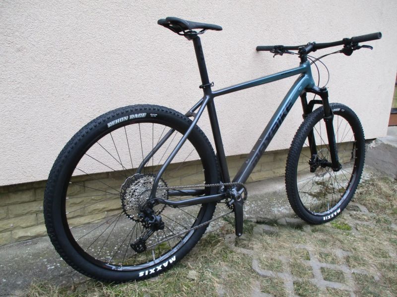 Nové 29" kolo Maxbike M909 21", Shimano SLX 1x12, vzduch. vidlice Rock Shox Recon, pevné osy