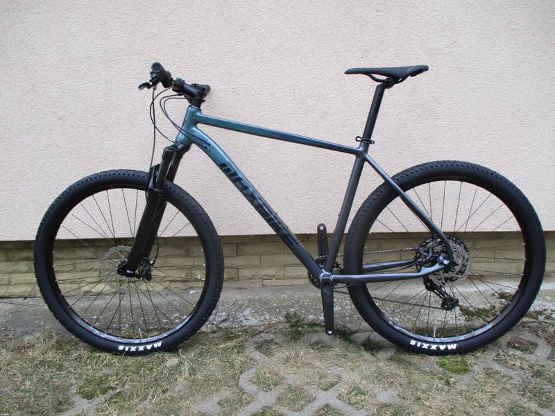 Nové 29" kolo Maxbike M909 21", Shimano SLX 1x12, vzduch. vidlice Rock Shox Recon, pevné osy