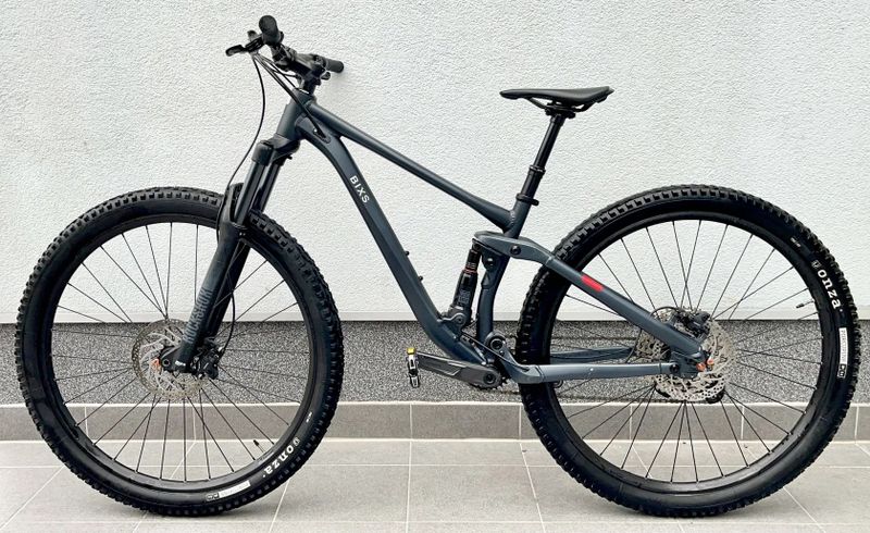 Celoodpružené horské kolo BIXS Sign 520 , 29” / M