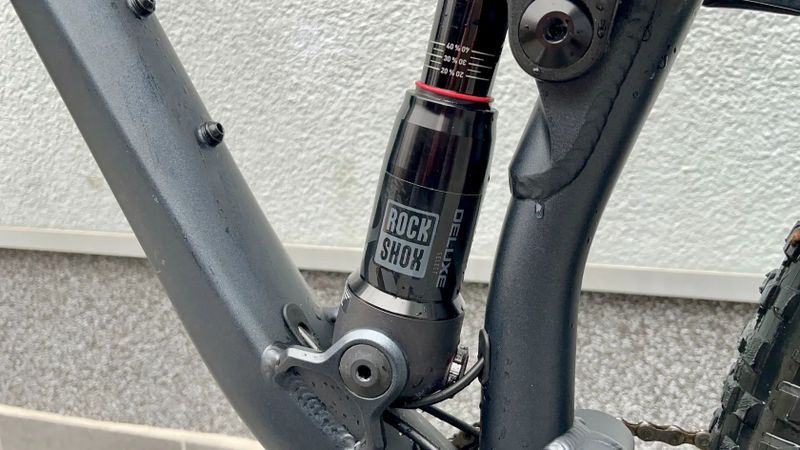 Celoodpružené horské kolo BIXS Sign 520 , 29” / M