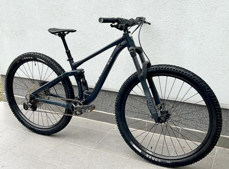 Celoodpružené horské kolo BIXS Sign 520 , 29” / M
