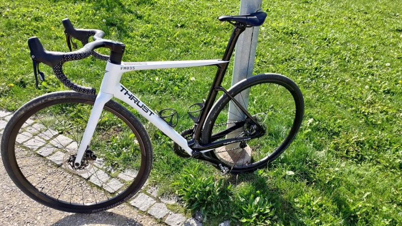 stavěné kolo Thrust FM035