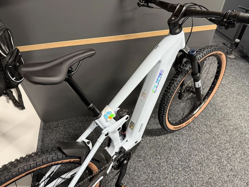 CUBE Stereo Hybrid ONE44 EX 800 vel. M 2026 NOVÉ