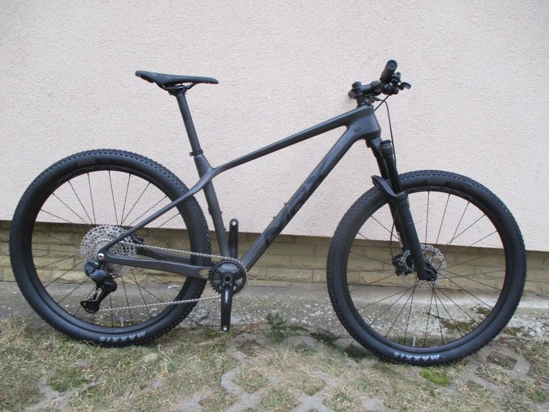 Nové 29" kolo MRX X25-SAV 19,5", Shimano Deore Di2 1x12, vzduch. vidlice Manitou Machete, pevné osy