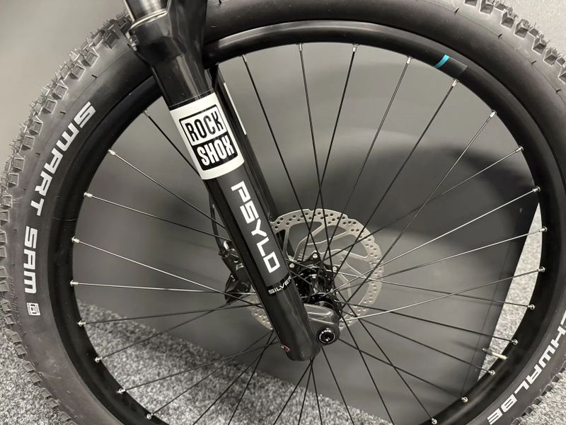 CUBE Stereo Hybrid ONE22 RACE 800 vel.L 2026 NOVÉ 