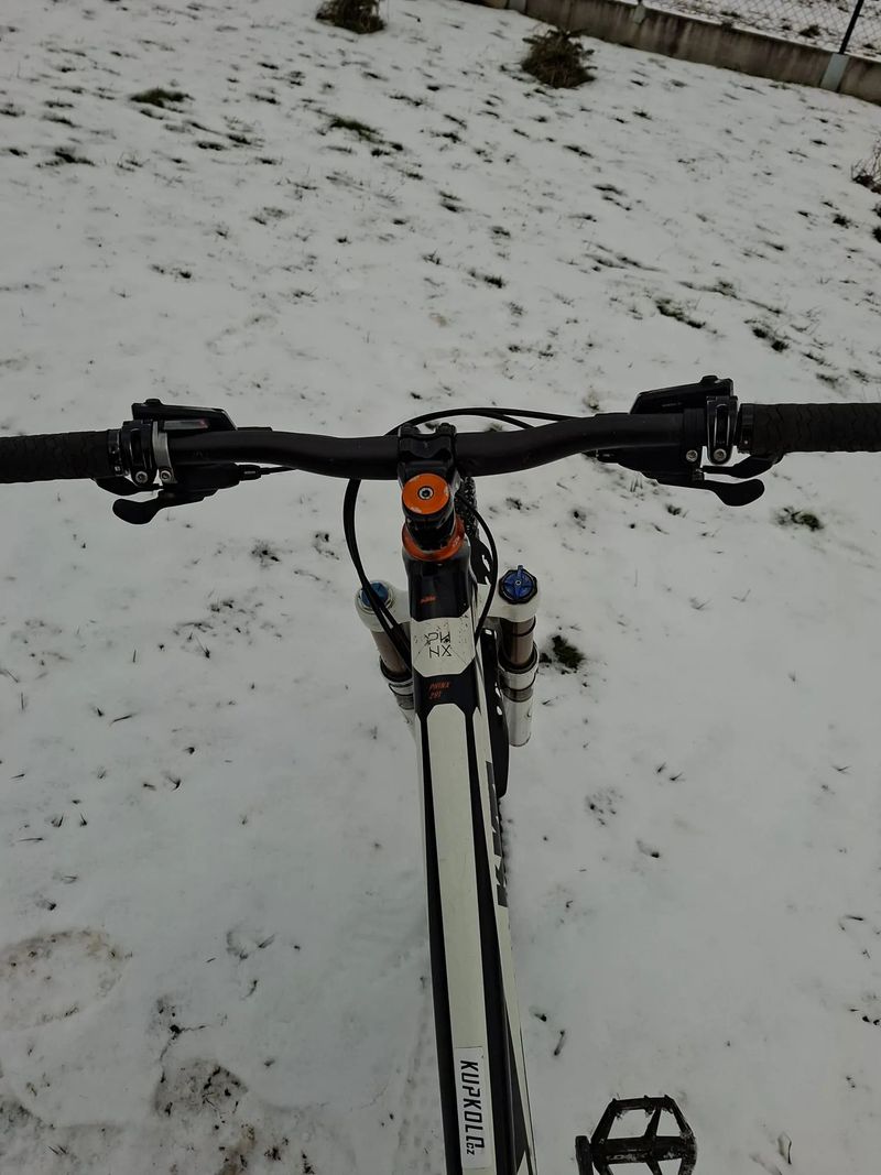 Celoodpružené kolo KTM Phinx 291