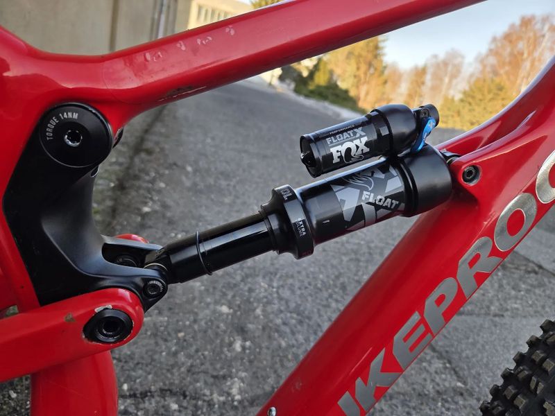 Nukeproof Mega 290 Carbon