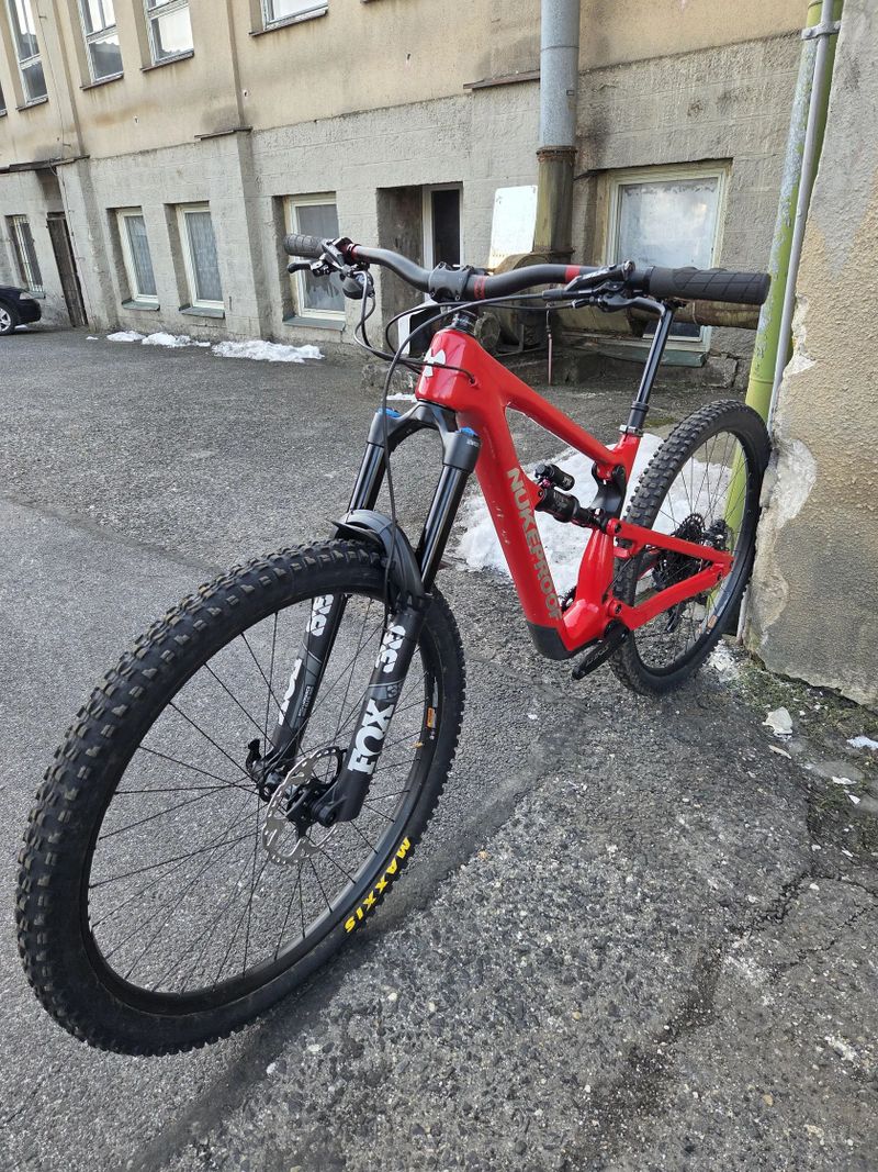 Nukeproof Mega 290 Carbon