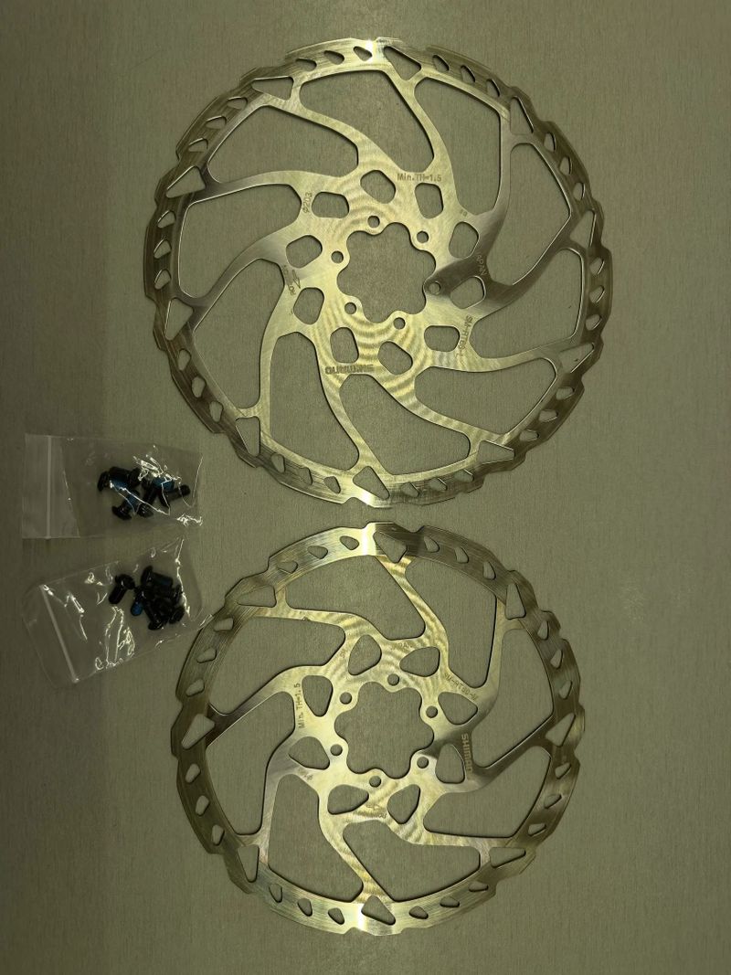 Shimano brzdové kotouče SM-RT66 203/180mm