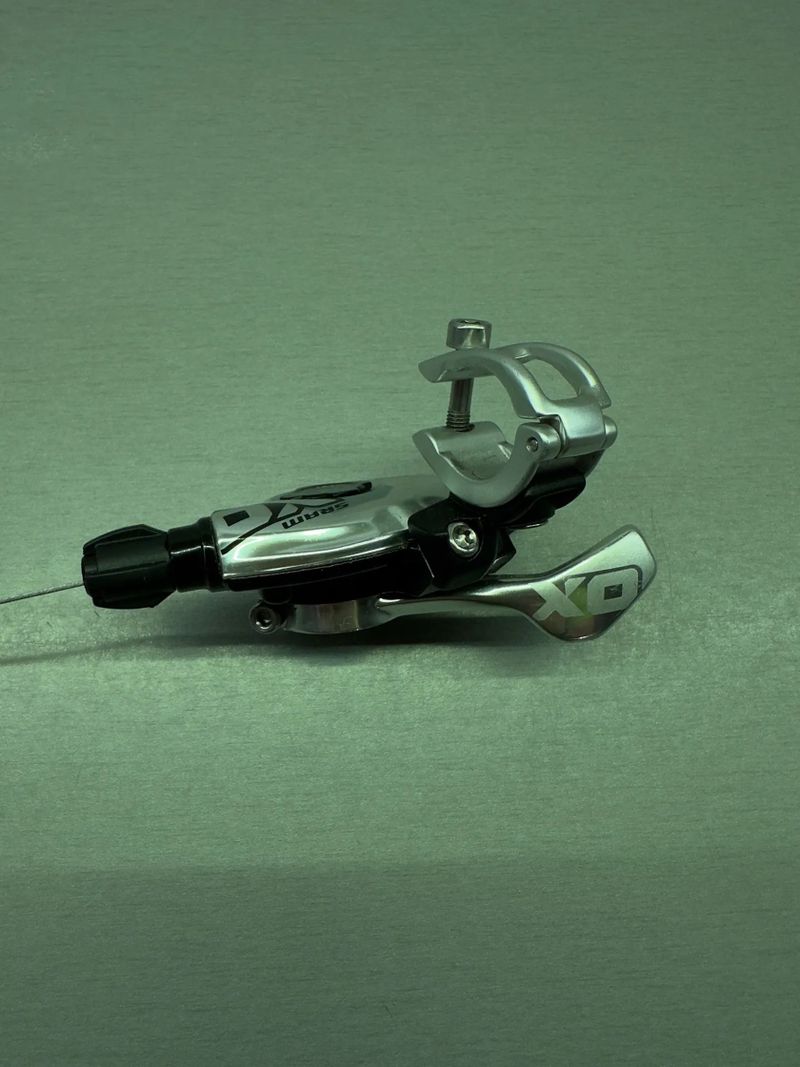 Sram X0 10s vč stříbrné objímky na brzdu SRAM