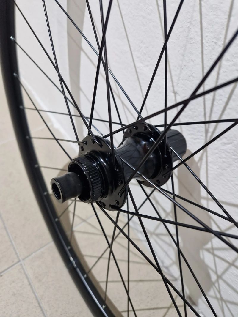 Prodám zapletená kola Gipiemme Gravel 825