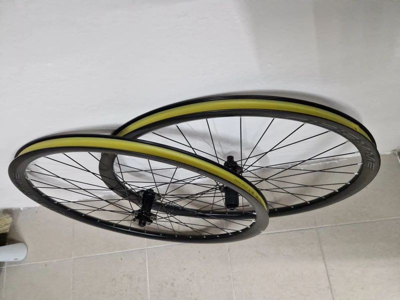 Prodám zapletená kola Gipiemme Gravel 825