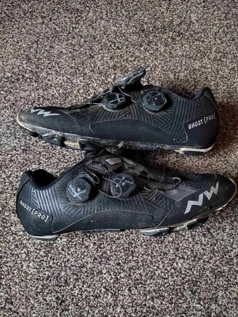 Tretry Northwave Ghost Pro