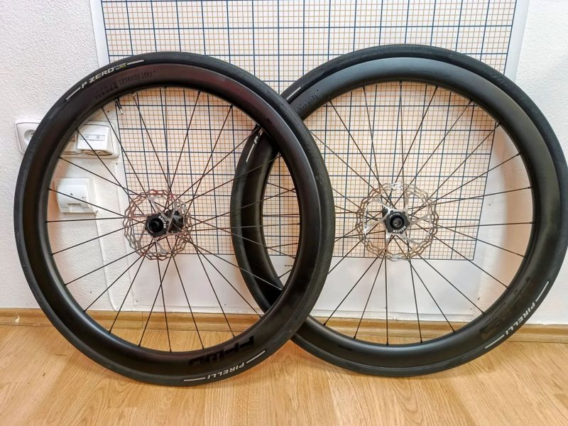 Karbonová kola FFWD RYOT44 V2, DT240 2:1 EXP