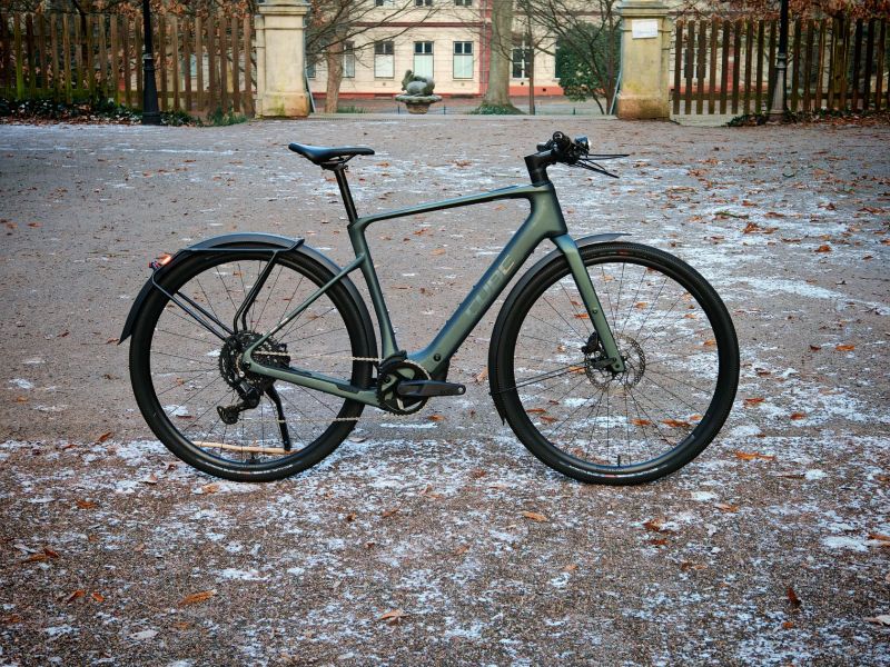 Cube Nulane Hybrid C:62 Race