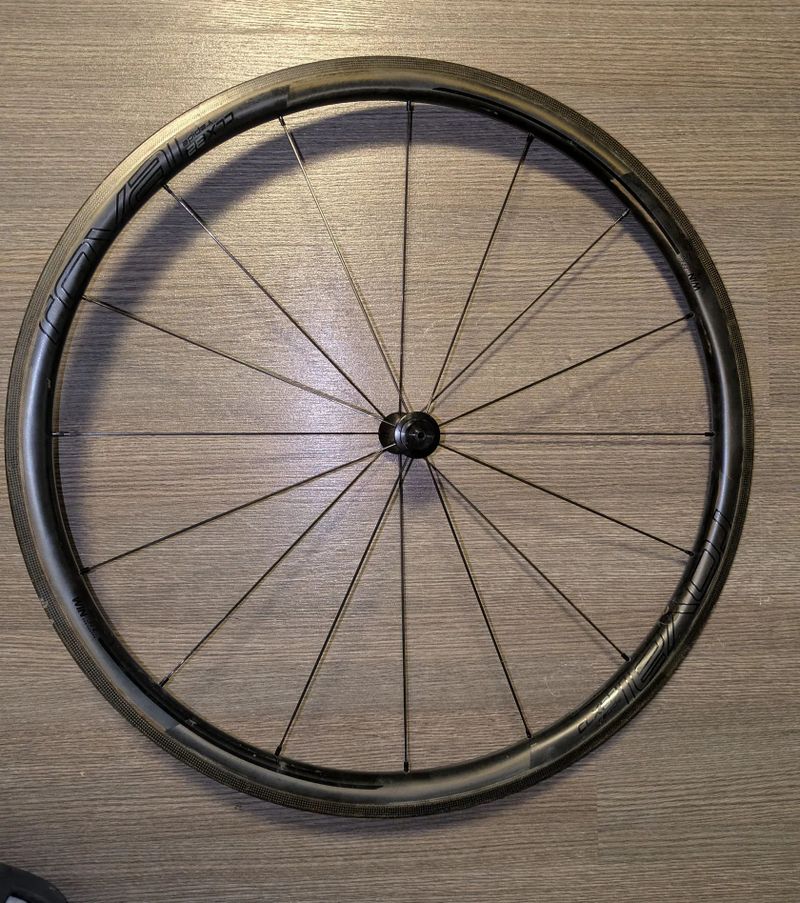 Roval CLX 32 predni kolo